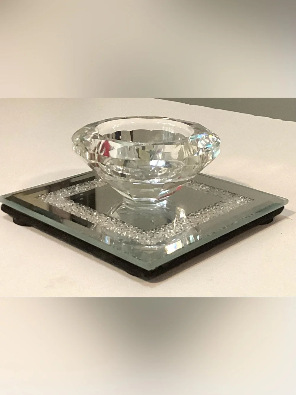 Crystal crush tea light candle holder